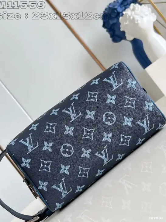 Cheap DOPP LOUIS VUITTON bag-23*13*12CM KIT LOCKER 0527